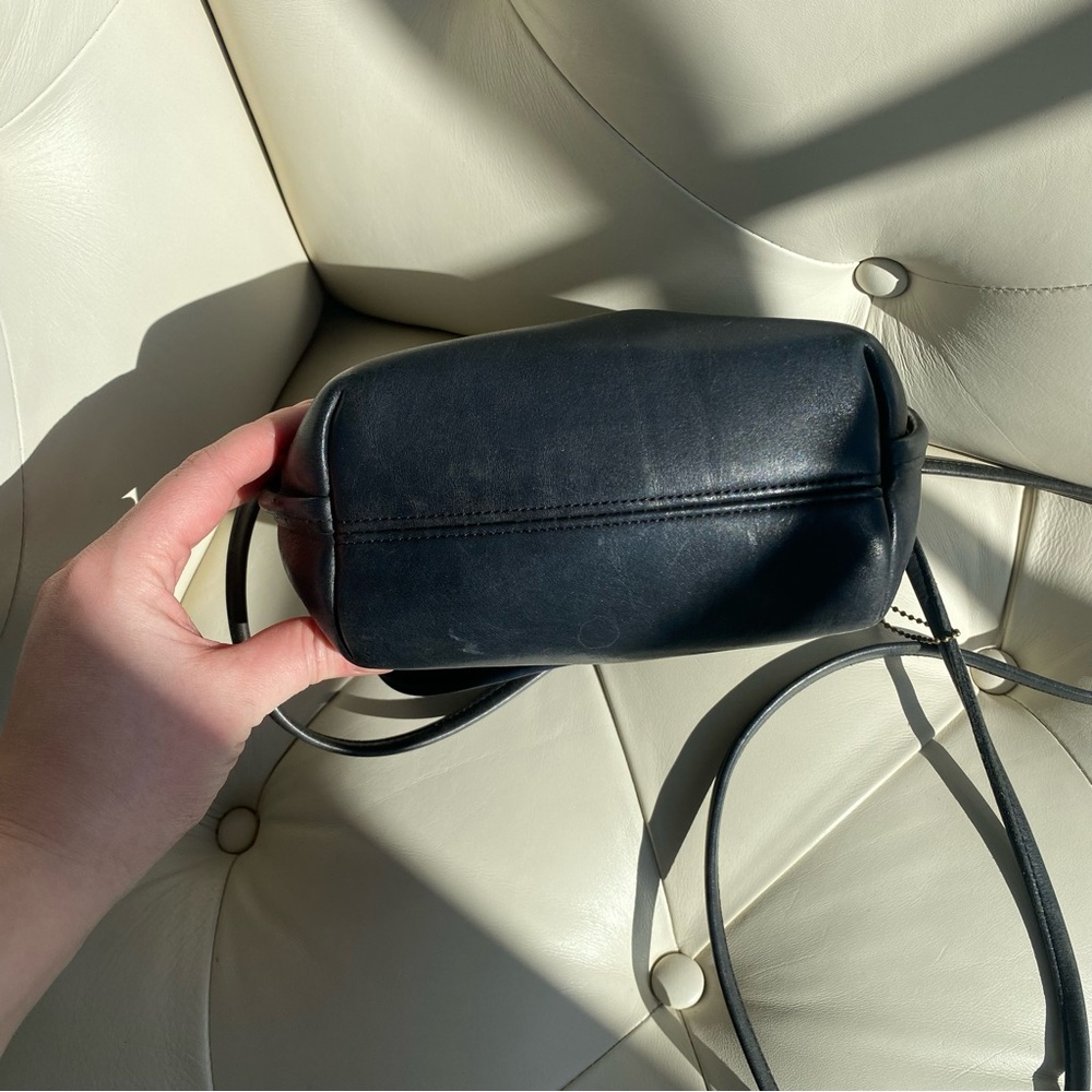 ❌SOLD❌ Vintage Coach Quincy Crossbody | Pre-1994 USA | Black Leather Turnlock - Picture 6 of 16
